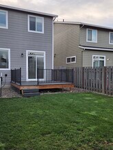 111 Section St in Molalla, OR - Foto de edificio - Building Photo