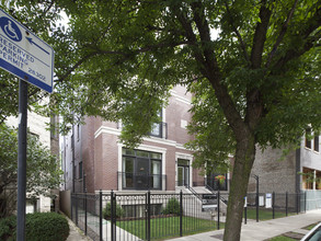 3741-3743 N Damen Ave in Chicago, IL - Building Photo - Building Photo