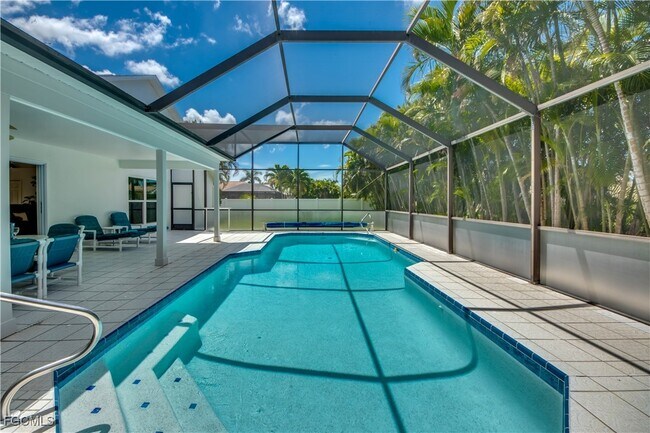 property at 4406 SW 25th Ave