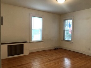 53 Prince St, Unit 1 in Brookline, MA - Building Photo - Building Photo