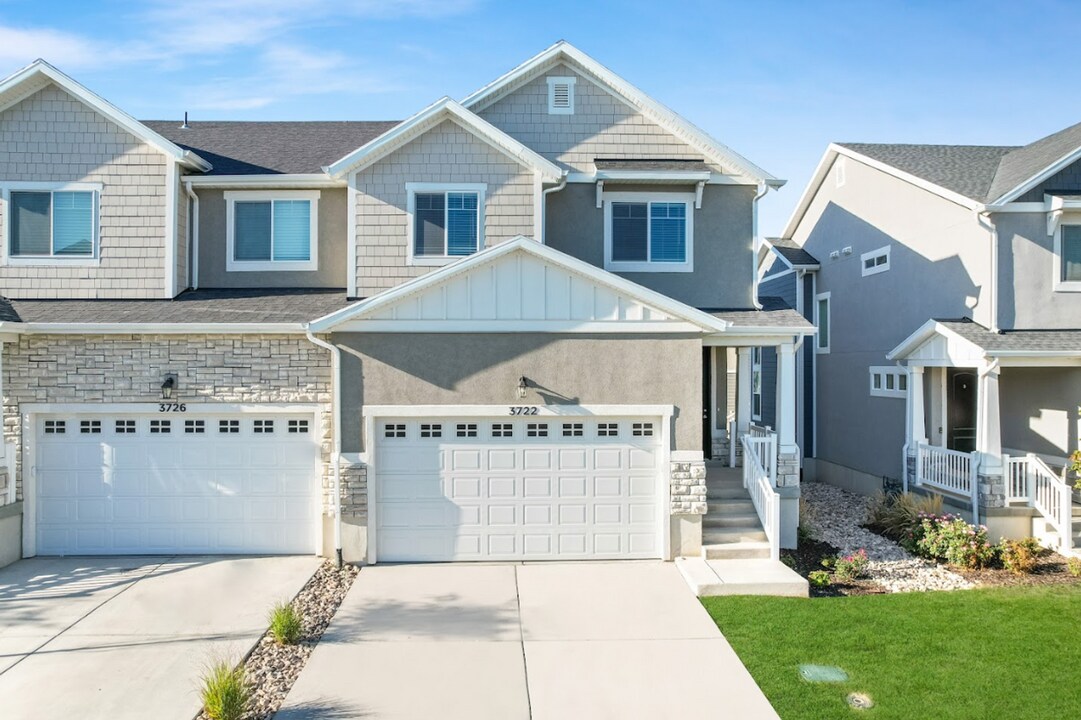 3722 W 1650 N in Lehi, UT - Building Photo