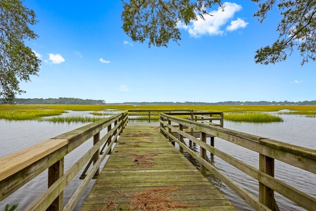 1529 Whitfield Park Cir in Savannah, GA - Building Photo - Building Photo