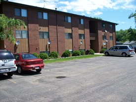 1254-1256 Robinwood Dr Apartments