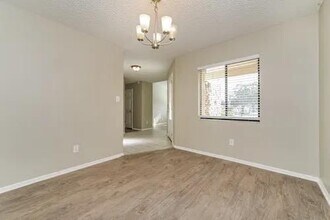 727 Coquina Ct in Orlando, FL - Foto de edificio - Building Photo