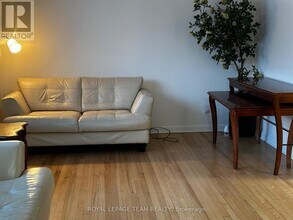 3590 Devine Rd in Ottawa, ON - Building Photo - Building Photo