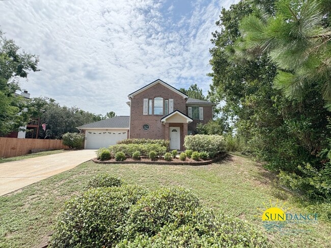 property at 413 Emerald Pointe Dr