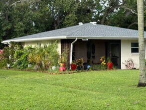 3268 Ramblewood Cir in Sarasota, FL - Building Photo - Building Photo