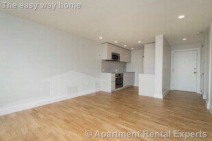 334 Harvard St, Unit #H4 in Cambridge, MA - Building Photo