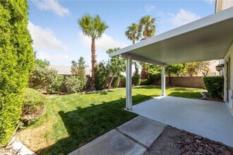 2890 Skowhegan Dr in Henderson, NV - Building Photo - Building Photo