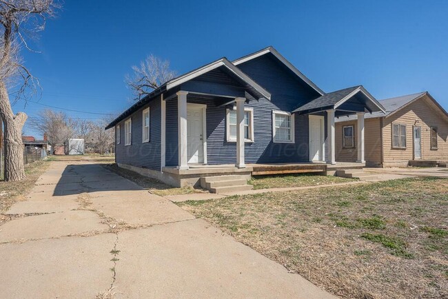 82 N Virginia St in Amarillo, TX - Building Photo - Building Photo