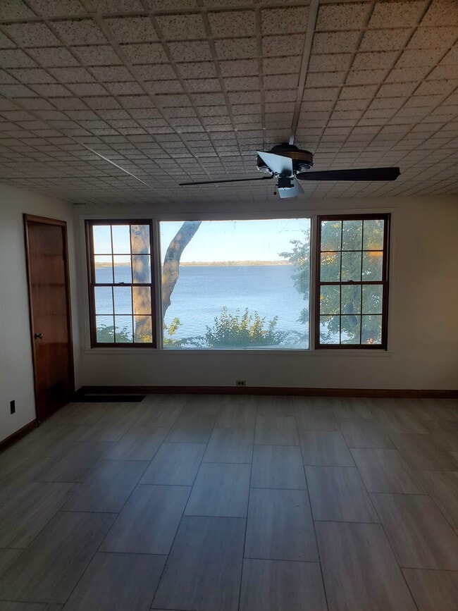 property at 39177 N Jackson Dr