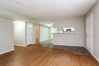 7402 Misty Morning Dr in Humble, TX - Building Photo - Building Photo