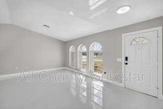 18662 Arapahoe Cir in Port Charlotte, FL - Building Photo - Building Photo