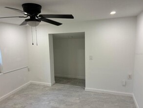 106 Penna Ave in Pomona Park, FL - Building Photo - Building Photo