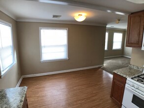 1216 Orchard Heights Dr in Mayfield Heights, OH - Building Photo - Building Photo