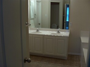 1910 Rachel Ln in Round Rock, TX - Building Photo - Building Photo