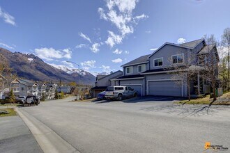 20418 Icefall Dr in Anchorage, AK - Building Photo - Building Photo