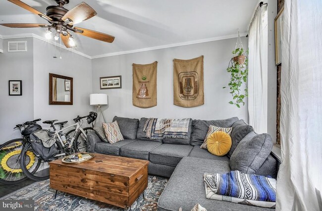 property at 2567 Kern St