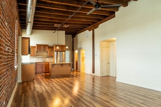 Lofts at 512 North Market in Lancaster, PA - Building Photo - Building Photo