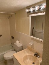 1907 NE 2nd St-Unit -15 in Deerfield Beach, FL - Building Photo - Building Photo