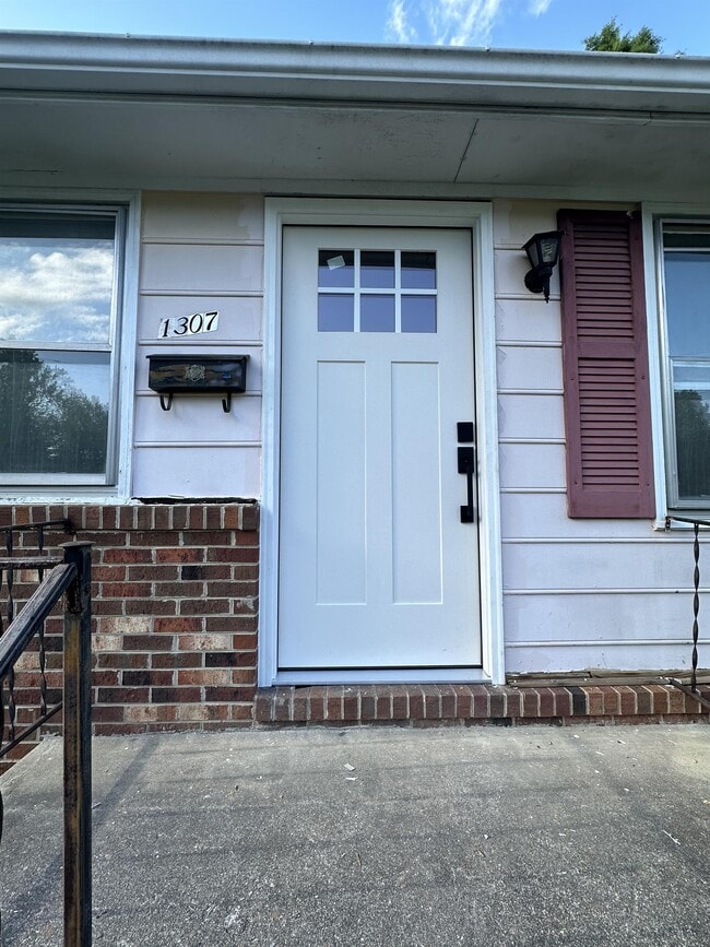 property at 1307 Willow Rd