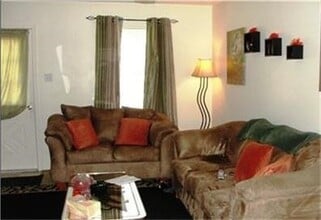 650 N 7th St in Alamo, TX - Building Photo - Building Photo