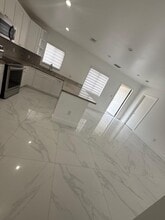 1970 NW 47th Terrace in Miami, FL - Building Photo - Building Photo