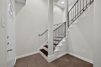 4413 Koehler St in Houston, TX - Building Photo - Building Photo