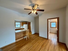 407 N State St in Merrill, WI - Foto de edificio - Building Photo