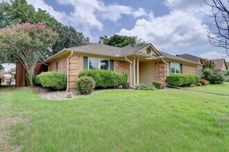 1321 Clover Dr, Unit 2 Bedroom 1207 in Allen, TX - Building Photo - Building Photo