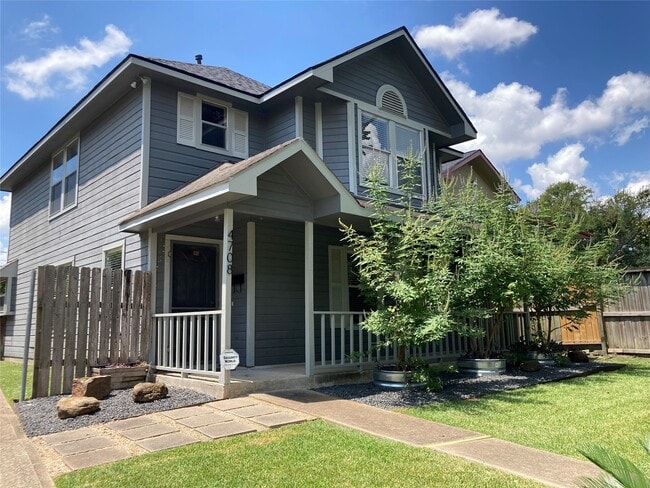 property at 4708 Park Dr