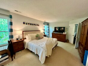 1805 Black Angus Ct in Virginia Beach, VA - Building Photo - Building Photo