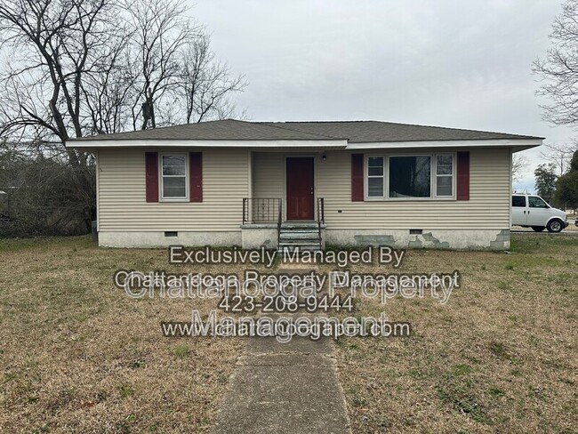 property at 1003 Floyd Dr