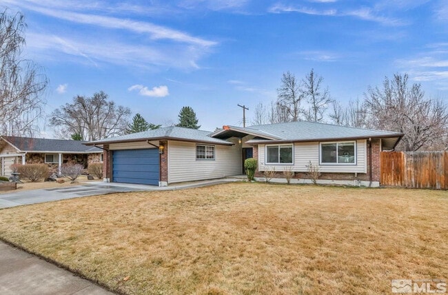 1490 Foster Dr in Reno, NV - Building Photo - Building Photo