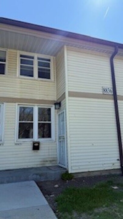 8836 N 95th St in Milwaukee, WI - Building Photo
