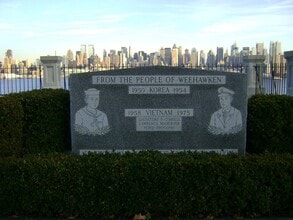 19 48th St in Weehawken, NJ - Building Photo - Building Photo