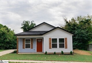 405 E Hampton Ave in Spartanburg, SC - Building Photo - Building Photo