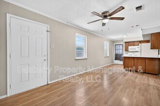 1209 NW 3rd Ave in Mineral Wells, TX - Building Photo - Building Photo