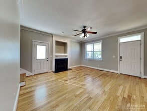 105 Braddock Dr in Lillington, NC - Foto de edificio - Building Photo