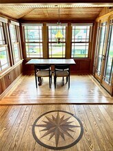 70 Langworthy Ave in Stonington, CT - Building Photo - Building Photo