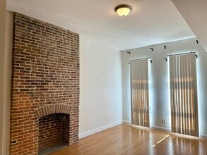 2009 Madison Ave, Unit 1 in Baltimore, MD - Building Photo - Building Photo