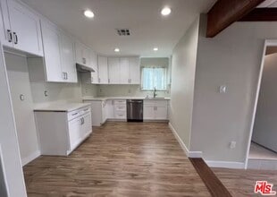 7929 Adoree St in Downey, CA - Building Photo - Building Photo