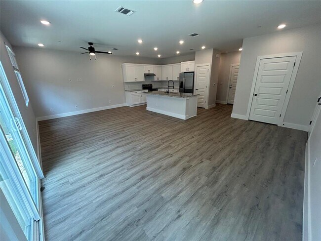 7403 Wondering Armadillo Way in Austin, TX - Building Photo - Building Photo