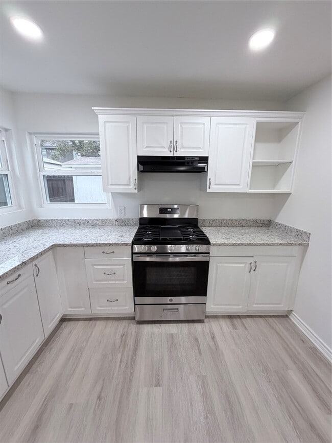 property at 5451 Oriole St