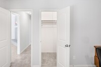 10711 Craddock Dr photo'