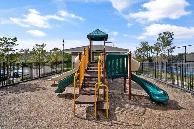 1102 Brinely Pl in Royal Palm Beach, FL - Building Photo - Building Photo