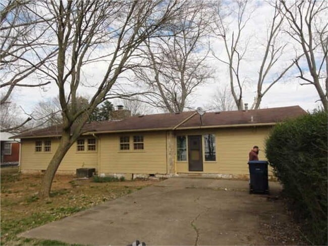 625 Meadowlawn Ave in Bowling Green, KY - Building Photo - Building Photo