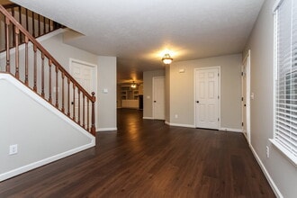 12005 Gatwick View Dr in Fishers, IN - Building Photo - Building Photo