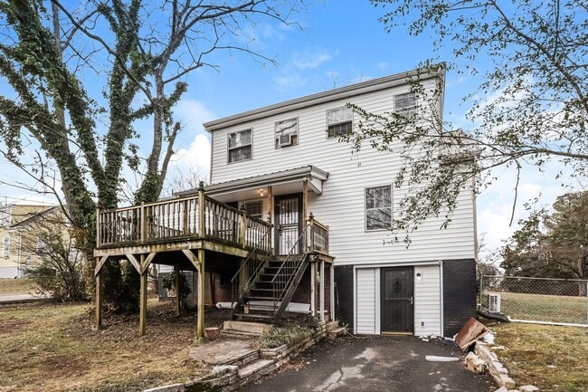 3502 Lansing Ave in Knoxville, TN - Foto de edificio - Building Photo