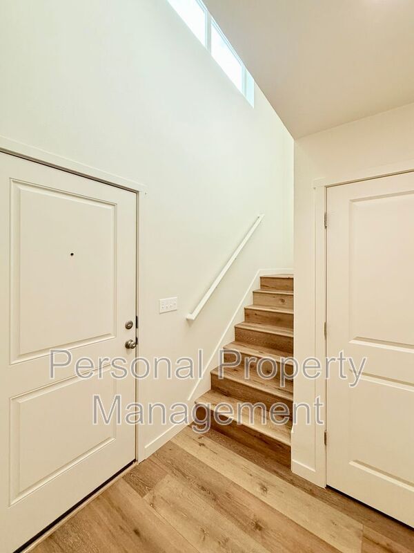 1723 NW 16th St in Battle Ground, WA - Foto de edificio - Building Photo